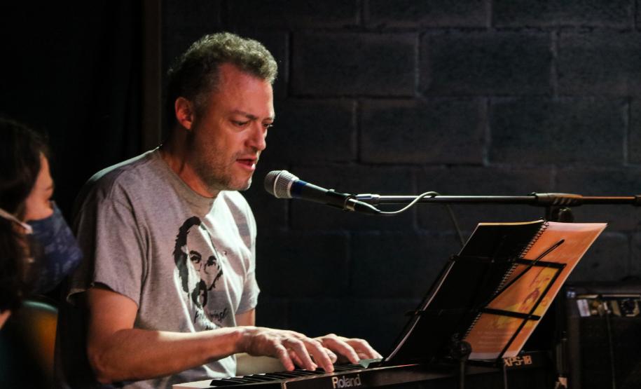 recital_escolinha_de_arte_80_anos_paulo_leminski_out2024