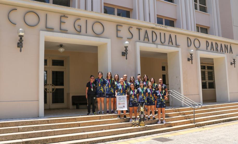 futsal_feminino_sub-17_CEP-Colombo_vaga_Taca_Brasil