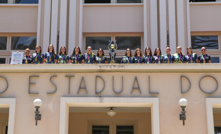 futsal_feminino_sub-17_CEP-Colombo_vaga_Taca_Brasil
