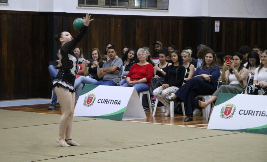 ginastica_ritmica_ginastica_de_gala