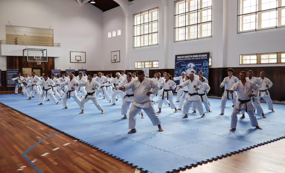 gashuku_de_faixas_pretas_cep_2025