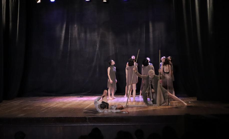 Equipe do Centro de Dança Eliane Fetzer