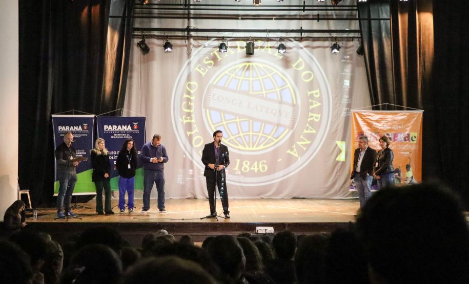 Palestra do projeto É sobre isso