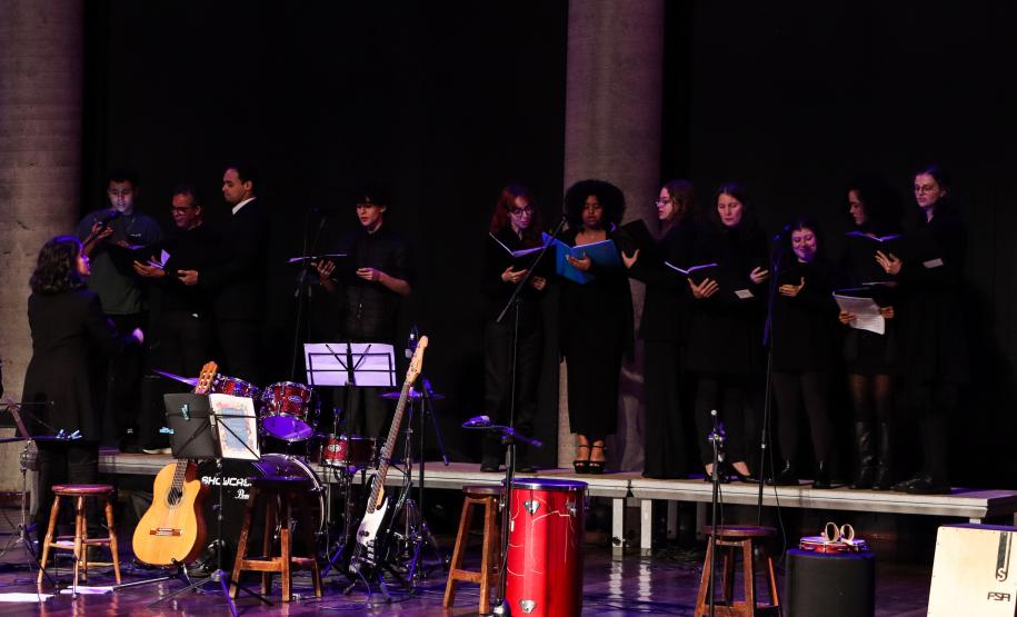 Apresentações da Escolinha de Arte no Canal da Música