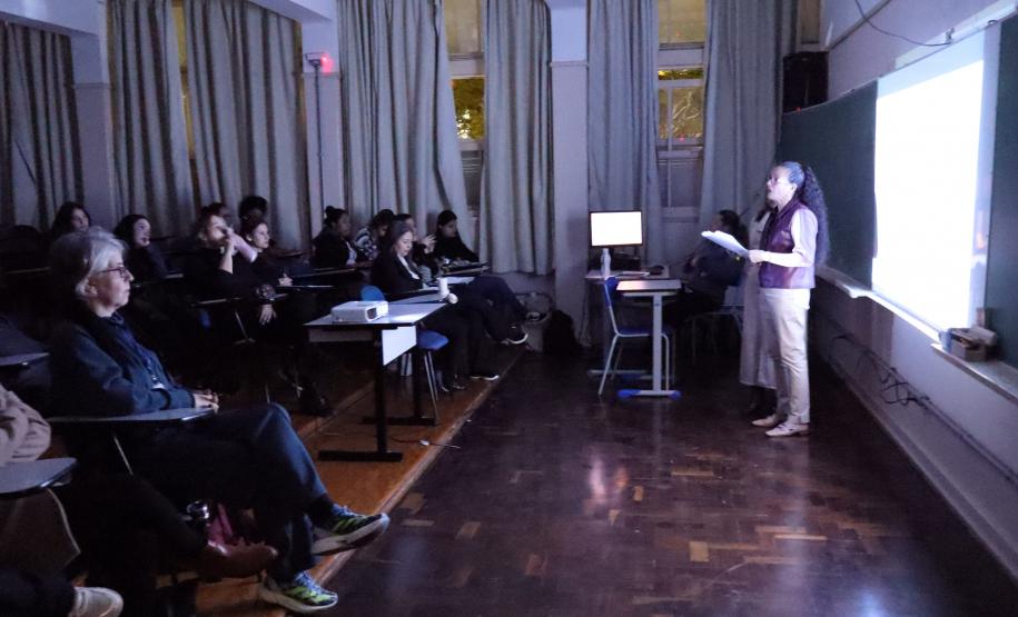 Estudantes do Saúde Bucal apresentam trabalhos