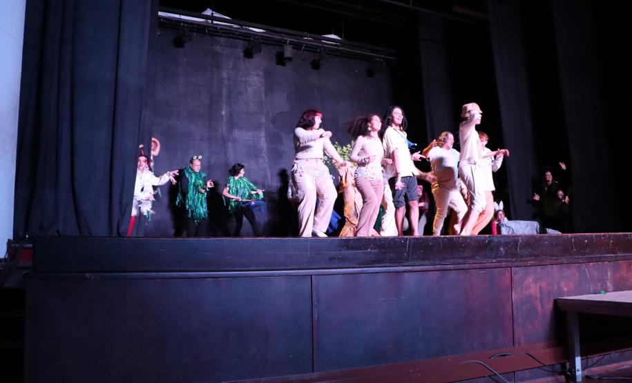 Exercícios cênicos do Técnico em Teatro