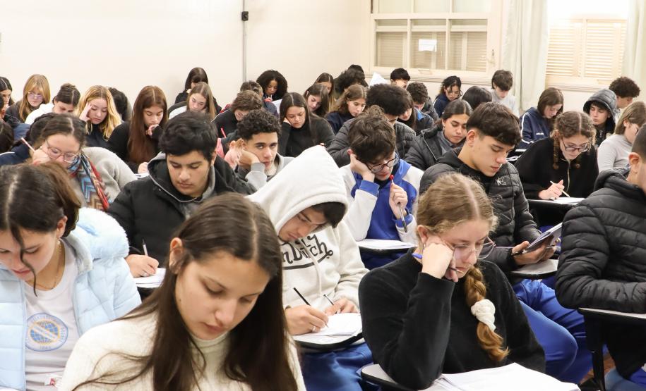Estudantes do Curcep fazem simulado