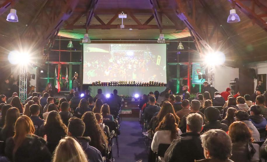 Equipes do CEP premiadas em evento da Prefeitura de Curitiba