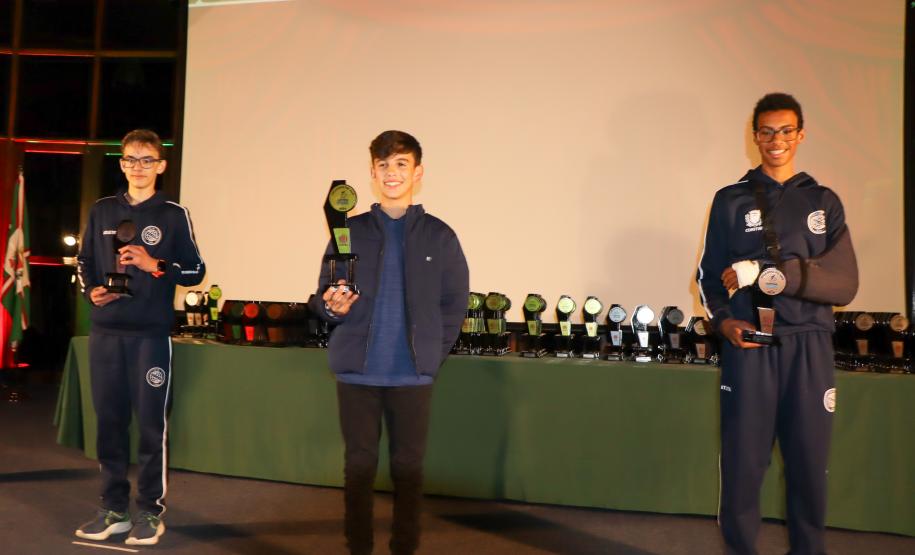 Equipes do CEP premiadas em evento da Prefeitura de Curitiba