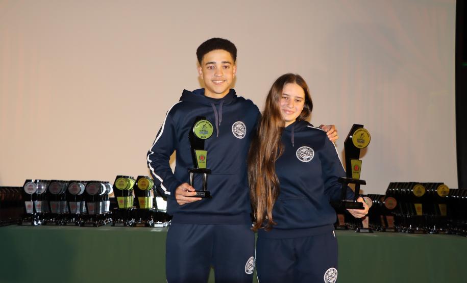 Equipes do CEP premiadas em evento da Prefeitura de Curitiba