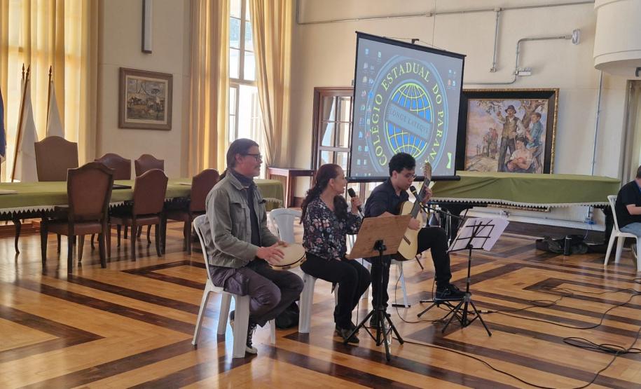 Estudantes atuais e do passado