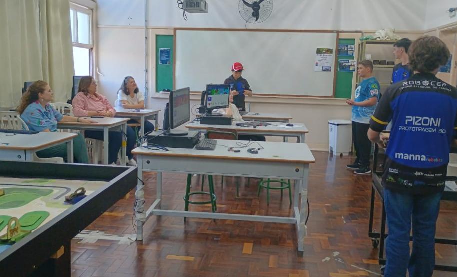 Estudantes atuais e do passado