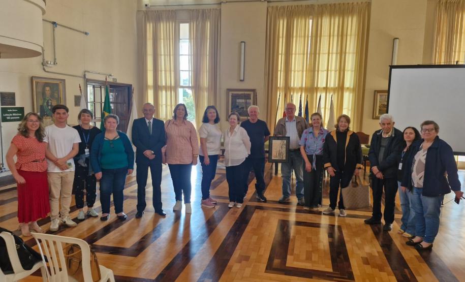 Estudantes atuais e do passado