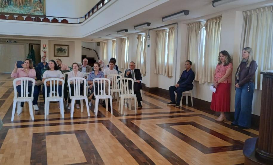 Estudantes atuais e do passado