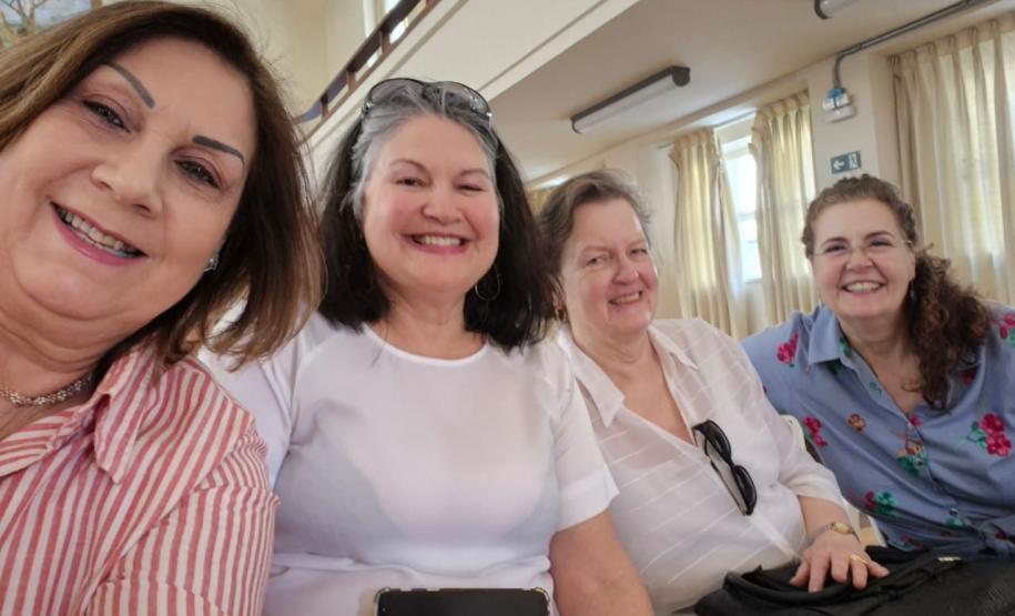 Estudantes atuais e do passado