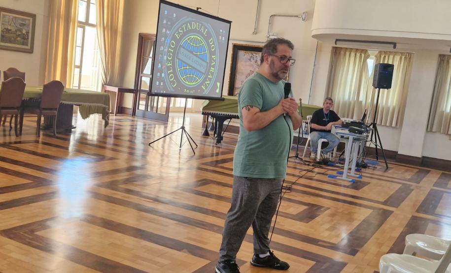 Estudantes atuais e do passado