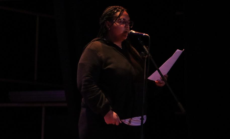 Estudantes encenam Noite na Taverna