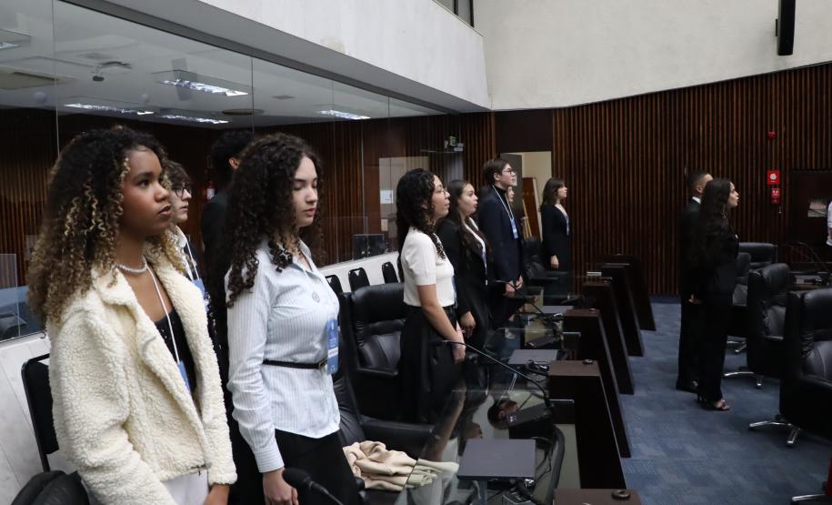 Estudantes do CEPMun