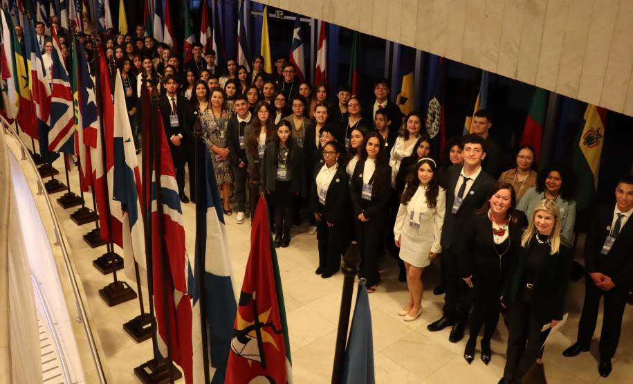 Estudantes do CEPMun