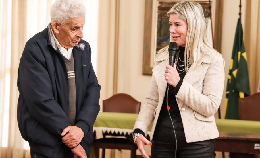 Sessão de exibição do documentário sobre Seu Dante