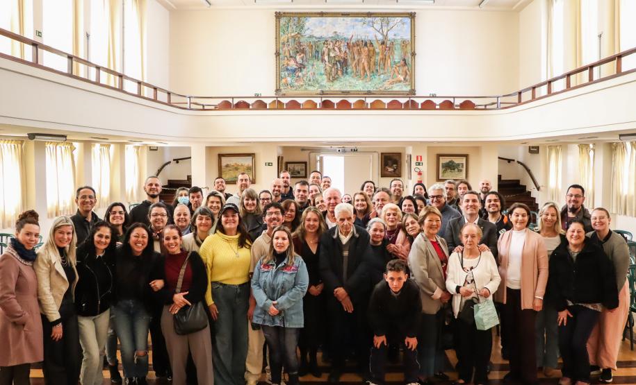 Sessão de exibição do documentário sobre Seu Dante