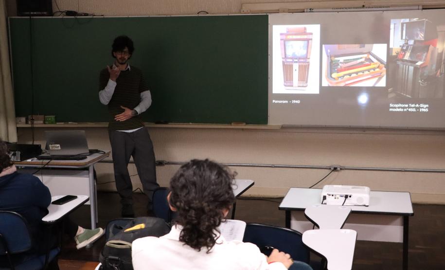 Atividades do Técnico em Teatro e do Técnico em Produção de Áudio e Vídeo