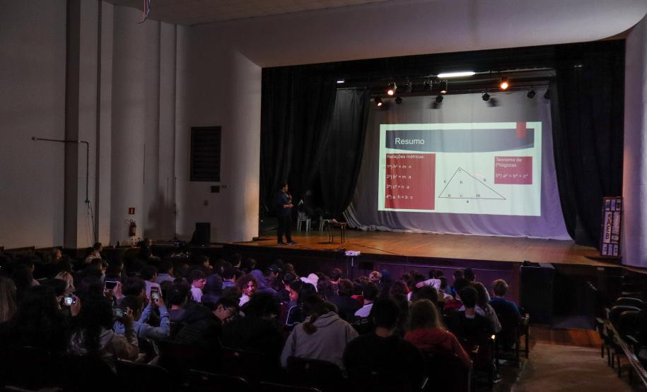 Aulão de resumo para o Saeb