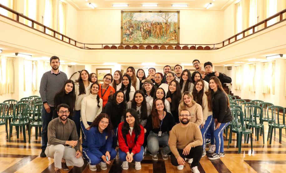 Palestra a turmas do Técnico em Prótese Dentária