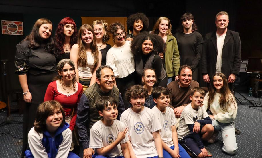 Espetáculo José Oliva