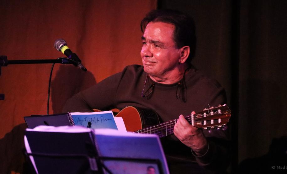 Espetáculo José Oliva