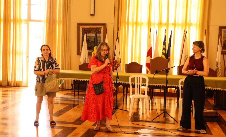 Homenagem a monitores do Centro de Memória