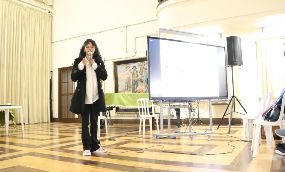 Patrícia Ressurreição em palestra no CEP