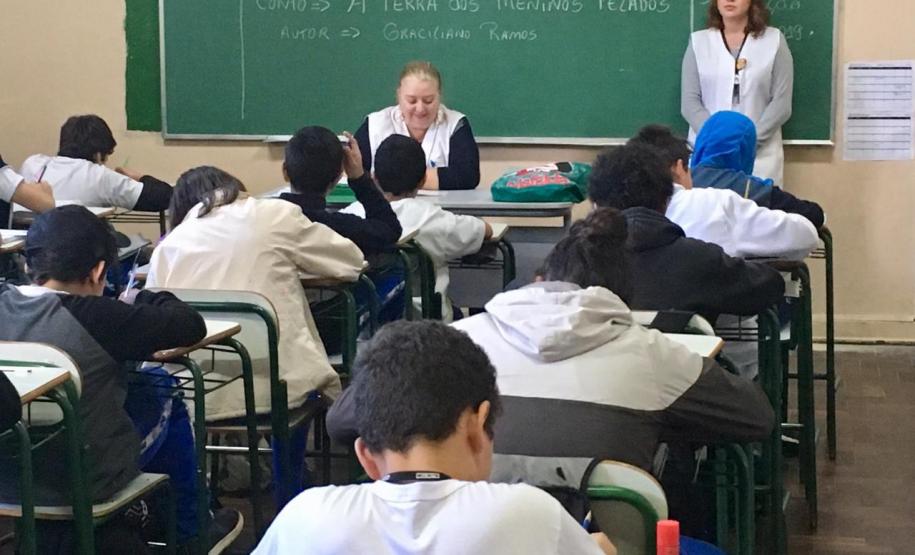 Começou nesta segunda-feira (27) uma programação pedagógica especial que vai tratar, durante duas semanas, do tema “bullying” de forma pedagógica e preventiva, além de ajudar a evitá-lo e identificar eventuais sintomas, bem como suas manifestações  inaceitáveis dentro do ambiente escolar.