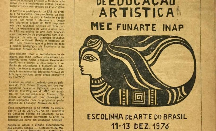 acervo 4 Resgatar 40 anos de memórias. Essa é uma tarefa colocada nas mãos da restauradora Camila Olegário, do Modulado de Acervo da Escolinha de Arte do Colégio Estadual do Paraná. Ela está trabalhando na recuperação dos exemplares da Revista Arte & Educação, cuja primeira edição foi lançada em setembro de 1970, no Rio de Janeiro (RJ).