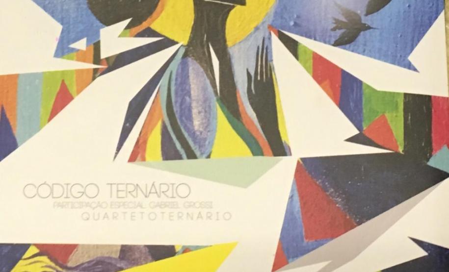 Como presente, Bali entregou o seu mais recente lançamento: o álbum “Quarteto Ternário”, que reúne um conjunto de músicas instrumentais.