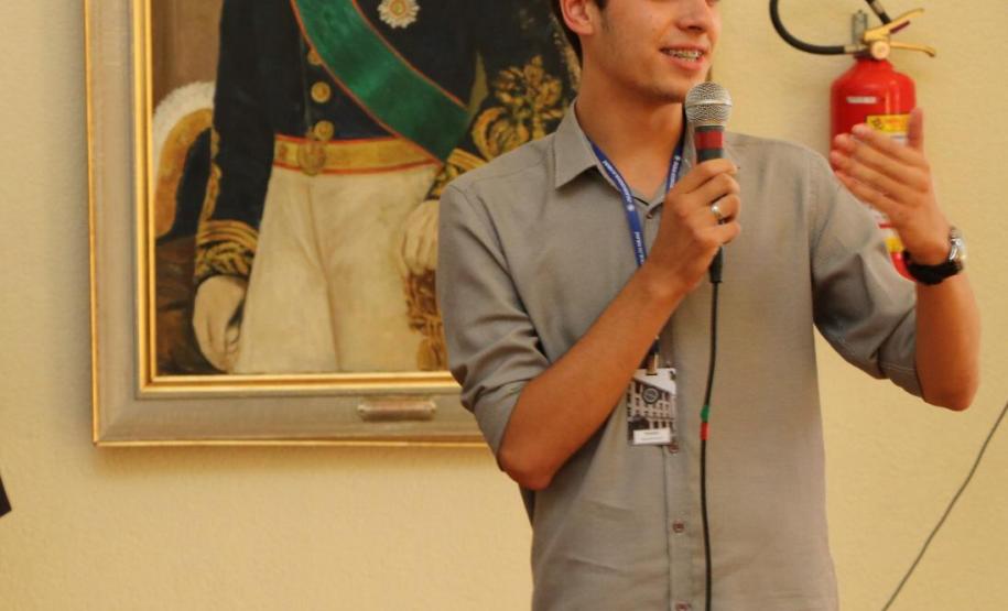 No dia 05 de dezembro de 2018 ocorreu, no Salão Nobre do Colégio Estadual do Paraná, a posse da nova diretoria do GECEP – Grêmio Estudantil do Colégio Estadual do Paraná, escolhida pelo voto dos estudantes para a representatividade dos mesmos durante o Ano Letivo de 2019.