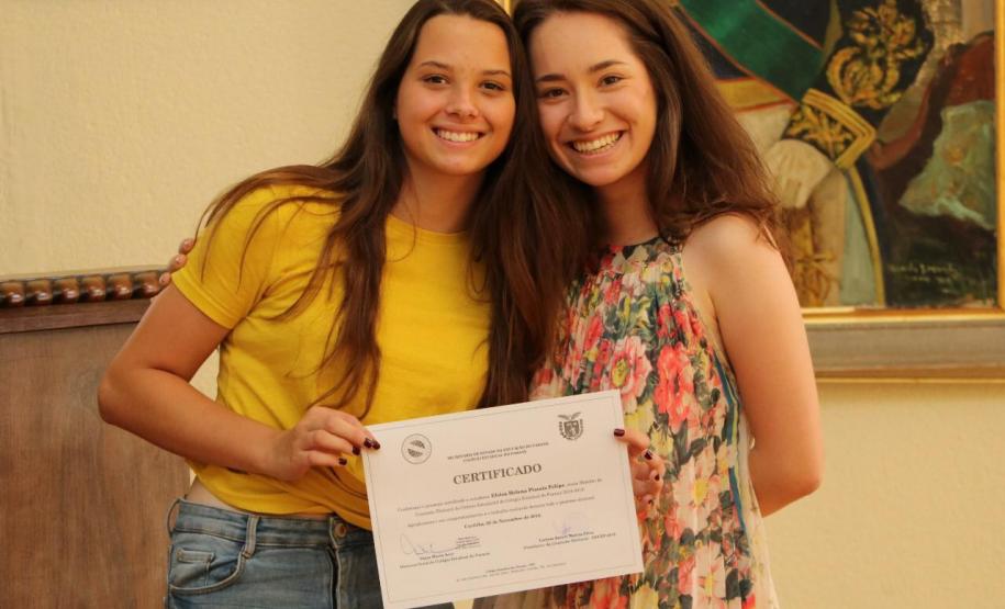 No dia 05 de dezembro de 2018 ocorreu, no Salão Nobre do Colégio Estadual do Paraná, a posse da nova diretoria do GECEP – Grêmio Estudantil do Colégio Estadual do Paraná, escolhida pelo voto dos estudantes para a representatividade dos mesmos durante o Ano Letivo de 2019.