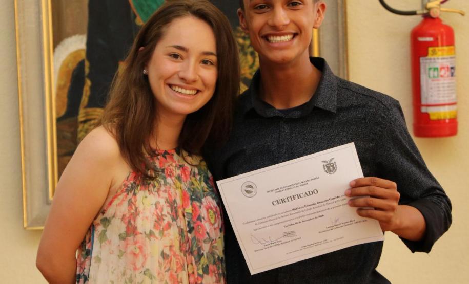 No dia 05 de dezembro de 2018 ocorreu, no Salão Nobre do Colégio Estadual do Paraná, a posse da nova diretoria do GECEP – Grêmio Estudantil do Colégio Estadual do Paraná, escolhida pelo voto dos estudantes para a representatividade dos mesmos durante o Ano Letivo de 2019.