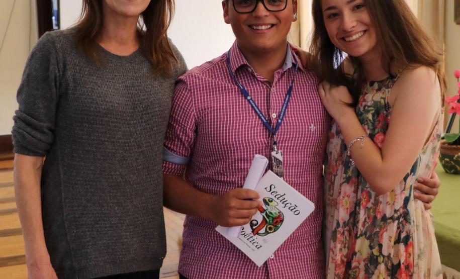 No dia 05 de dezembro de 2018 ocorreu, no Salão Nobre do Colégio Estadual do Paraná, a posse da nova diretoria do GECEP – Grêmio Estudantil do Colégio Estadual do Paraná, escolhida pelo voto dos estudantes para a representatividade dos mesmos durante o Ano Letivo de 2019.