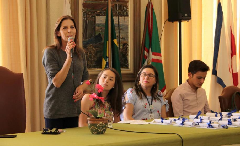 No dia 05 de dezembro de 2018 ocorreu, no Salão Nobre do Colégio Estadual do Paraná, a posse da nova diretoria do GECEP – Grêmio Estudantil do Colégio Estadual do Paraná, escolhida pelo voto dos estudantes para a representatividade dos mesmos durante o Ano Letivo de 2019.
