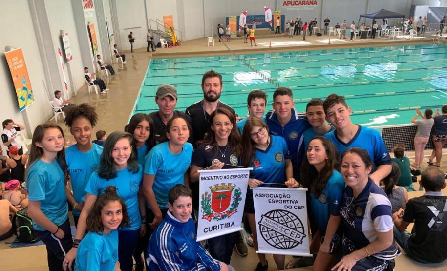 O Colégio Estadual do Paraná também conquistou colocações expressivas nas finais dos JEPs 2019 com as equipes da Natação e do Futsal Feminino.