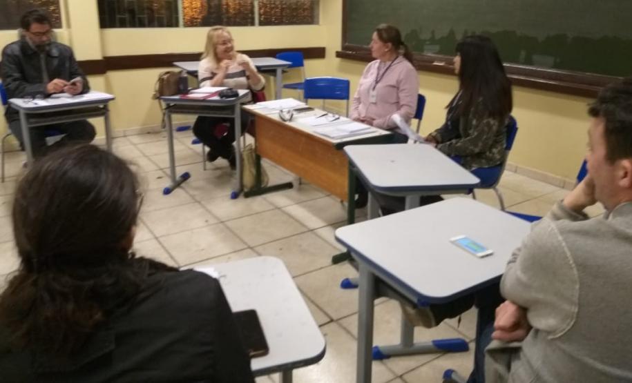 Com participação dos estudantes que representam suas turmas, os professores, pedagogos e equipe diretiva se reuniram, na última semana, para realizar os Conselhos de Classe semestrais das turmas do Ensino Fundamental, Ensino Médio e Ensino Médio Integrado.