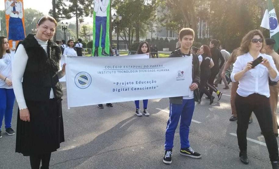 Para o desfile, o Procep ainda contou com a participação da Dra