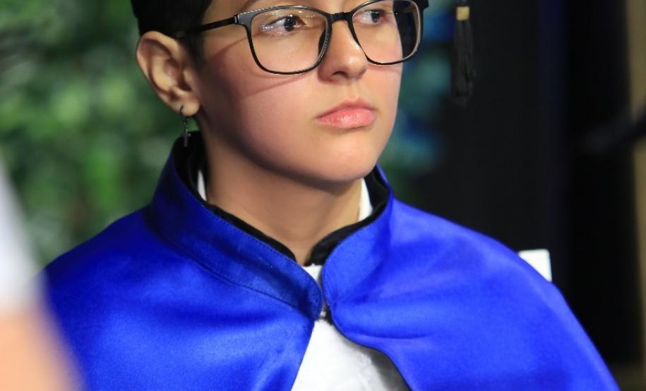 Estudantes do Colégio Estadual do Paraná (CEP), que concluíram a última etapa da formação em Cursos Técnicos Subsequentes do Ensino Profissional, participaram na quinta-feira (5) da cerimônia de Colação de Grau realizada no Teatro Marista Santa Maria, em Curitiba.