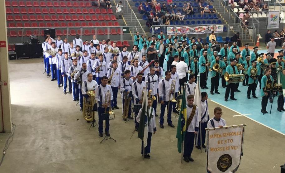 A Banda Sinfônica Bento Mossurunga do Colégio Estadual do Paraná (CEP) ficou em 1° lugar no XXVIII Campeonato Paranaense de Bandas e Fanfarras, promovido pela Federação Paranaense de Fanfarras e Bandas (FPFB). O evento aconteceu no sábado (14) e domingo (15) em Matinhos, município localizado no Litoral do Paraná.