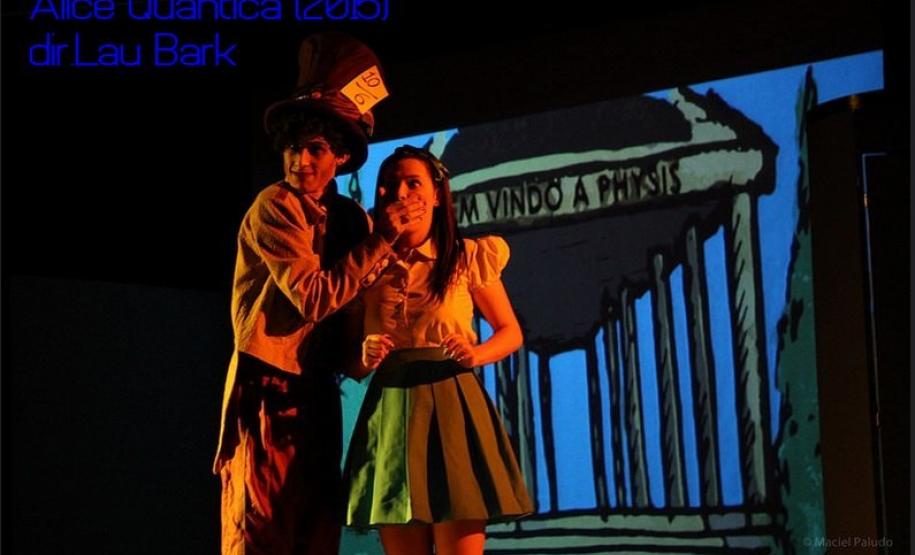 Gruta ambém já está marcado para 5 de outubro as gravações de um filme com temática sobre o bullying, que terá no elenco integrantes do Grupo de Teatro Amador do CEP (GRUTA), coordenado pelo professor Lau Bark. E para contar essa história, o set de filmagem será montado no CEP-Tiradentes.