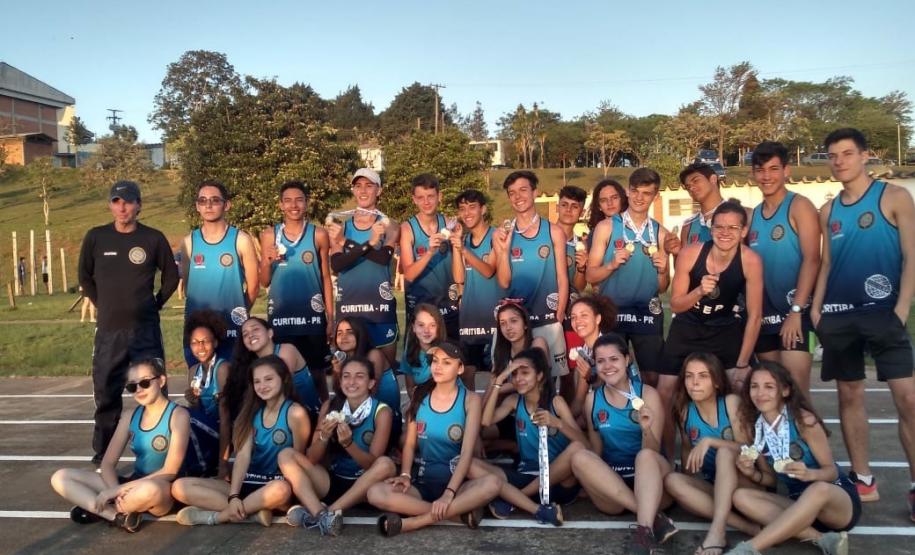 Foto 3 Os atletas do CEP foram campeões nas seguintes modalidades: Atletismo Masculino; Atletismo Feminino; Triatlon Masculino; Vôlei de Praia Feminino; Futsal Feminino; Futebol Feminino; Voleibol Masculino; Vôlei Misto 4X4; Corrida Rústica Masculino; E-Games FIFA Feminino; Handebol Masculino e Feminino.
Além desses, em diversas modalidades esportivas os atletas do CEP ficaram na vice-liderança, com medalhas também de destaque em outras colocações do quadro geral.