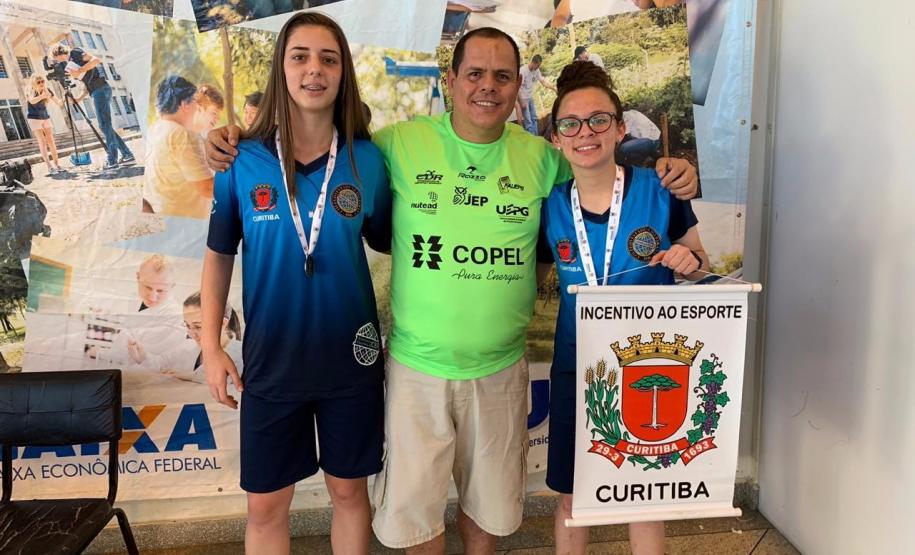 Foto 6 Os atletas do CEP foram campeões nas seguintes modalidades: Atletismo Masculino; Atletismo Feminino; Triatlon Masculino; Vôlei de Praia Feminino; Futsal Feminino; Futebol Feminino; Voleibol Masculino; Vôlei Misto 4X4; Corrida Rústica Masculino; E-Games FIFA Feminino; Handebol Masculino e Feminino.
Além desses, em diversas modalidades esportivas os atletas do CEP ficaram na vice-liderança, com medalhas também de destaque em outras colocações do quadro geral.