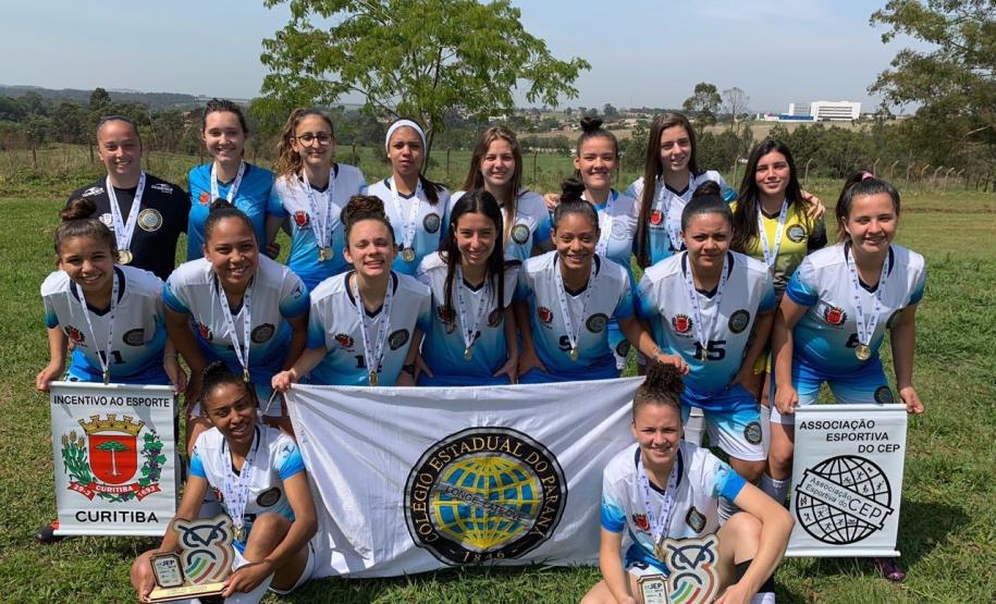 Foto 8 Os atletas do CEP foram campeões nas seguintes modalidades: Atletismo Masculino; Atletismo Feminino; Triatlon Masculino; Vôlei de Praia Feminino; Futsal Feminino; Futebol Feminino; Voleibol Masculino; Vôlei Misto 4X4; Corrida Rústica Masculino; E-Games FIFA Feminino; Handebol Masculino e Feminino.
Além desses, em diversas modalidades esportivas os atletas do CEP ficaram na vice-liderança, com medalhas também de destaque em outras colocações do quadro geral.