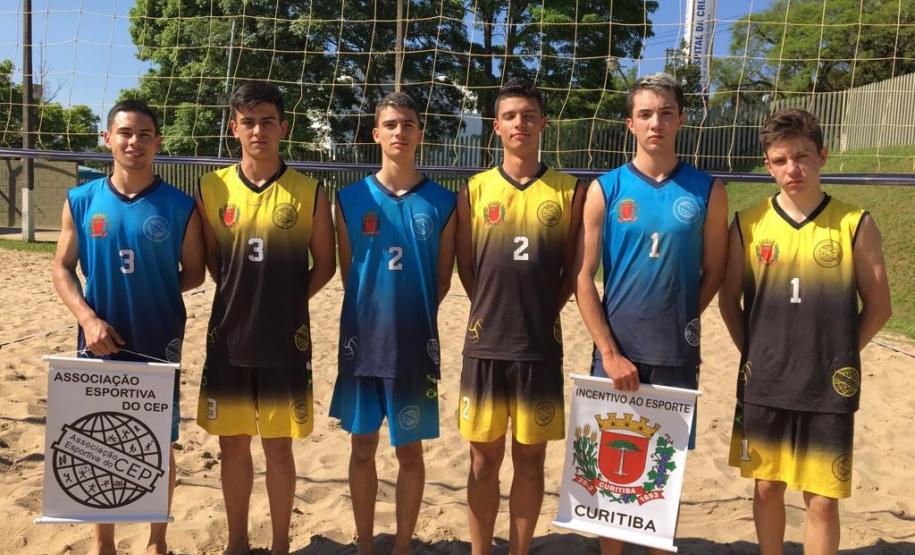 Foto 17 Os atletas do CEP foram campeões nas seguintes modalidades: Atletismo Masculino; Atletismo Feminino; Triatlon Masculino; Vôlei de Praia Feminino; Futsal Feminino; Futebol Feminino; Voleibol Masculino; Vôlei Misto 4X4; Corrida Rústica Masculino; E-Games FIFA Feminino; Handebol Masculino e Feminino.
Além desses, em diversas modalidades esportivas os atletas do CEP ficaram na vice-liderança, com medalhas também de destaque em outras colocações do quadro geral.